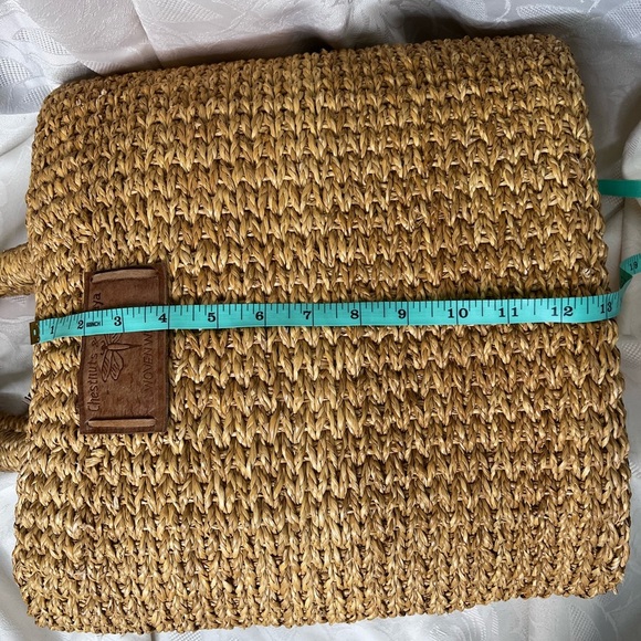 Papaya and Chestnuts woven works wicker tote. - Picture 5 of 10